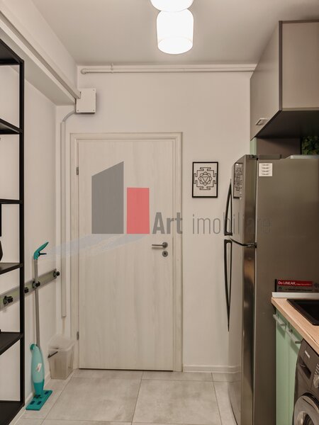 Pacii, apartament cu 2 camere de vanzare, cu centrala, mobilat si utilat