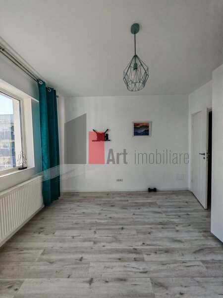Pacii, apartament cu 2 camere de vanzare, cu centrala, mobilat si utilat